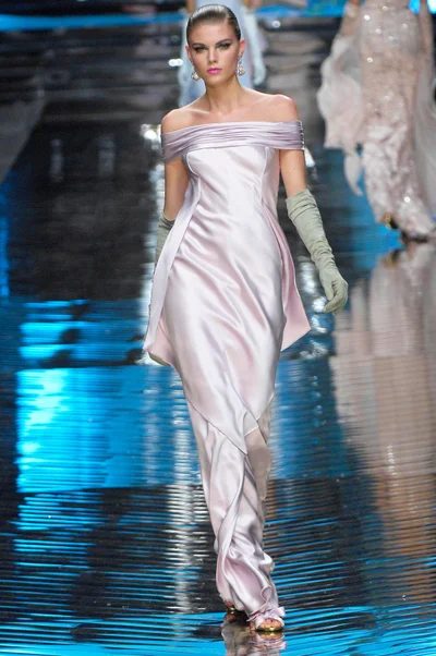 Look 60